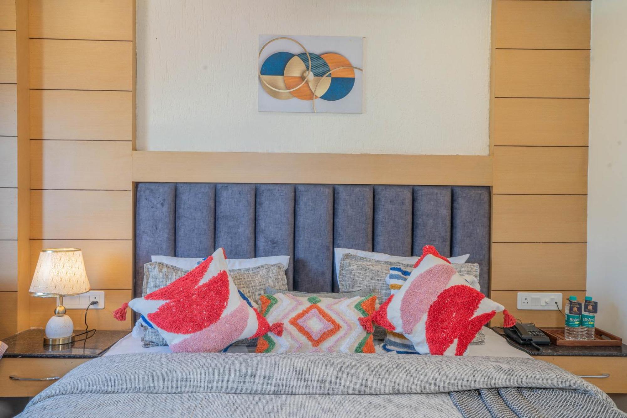 Super Hotel By Perfectstayz Mall Road Mussoorie Bilik gambar