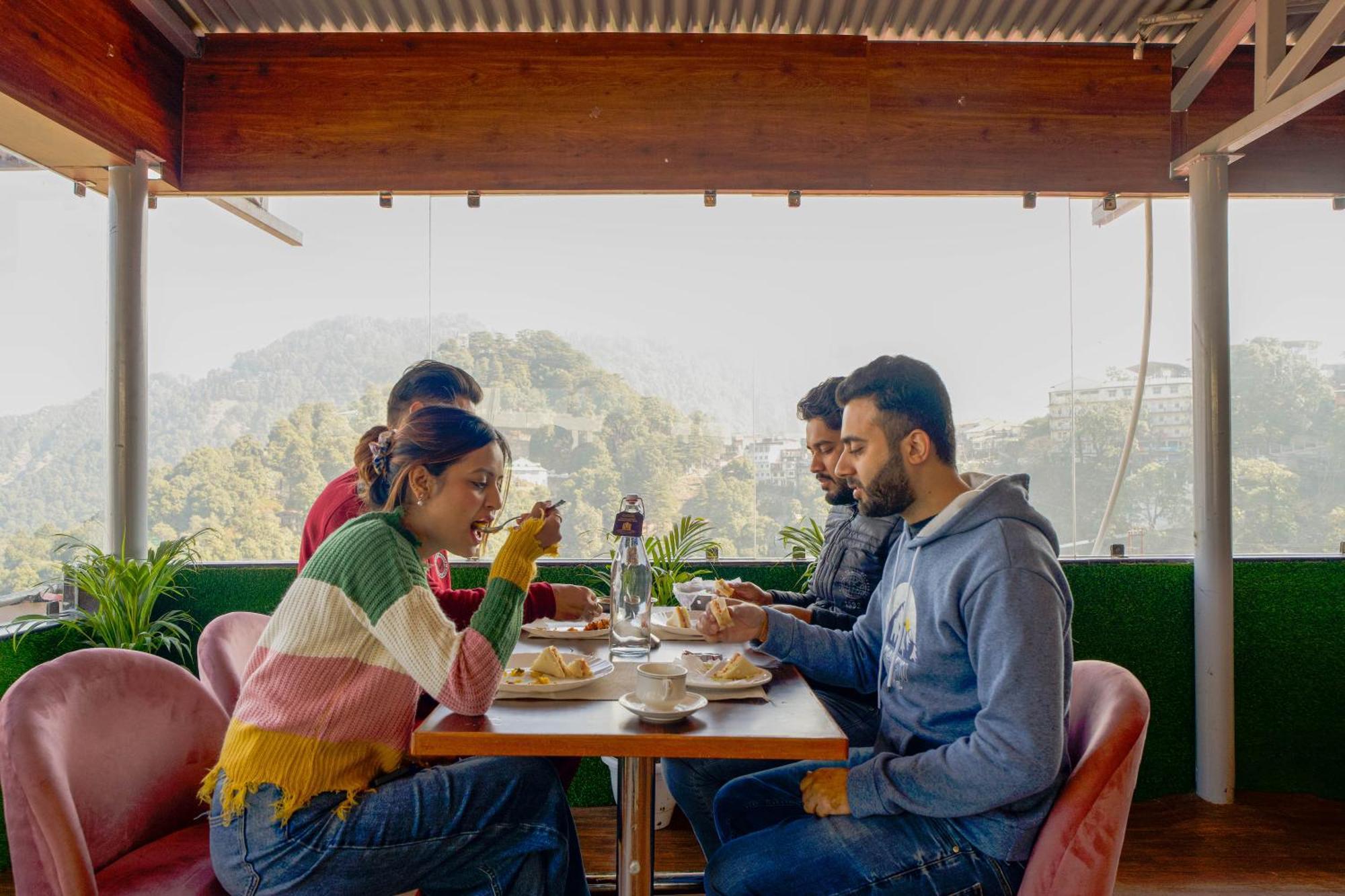 Super Hotel By Perfectstayz Mall Road Mussoorie Luaran gambar