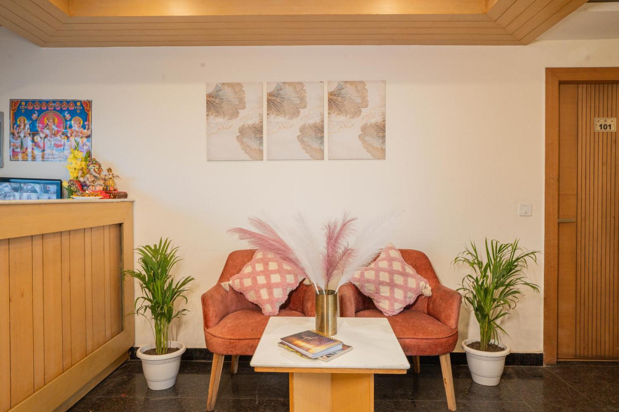 Super Hotel By Perfectstayz Mall Road Mussoorie Luaran gambar