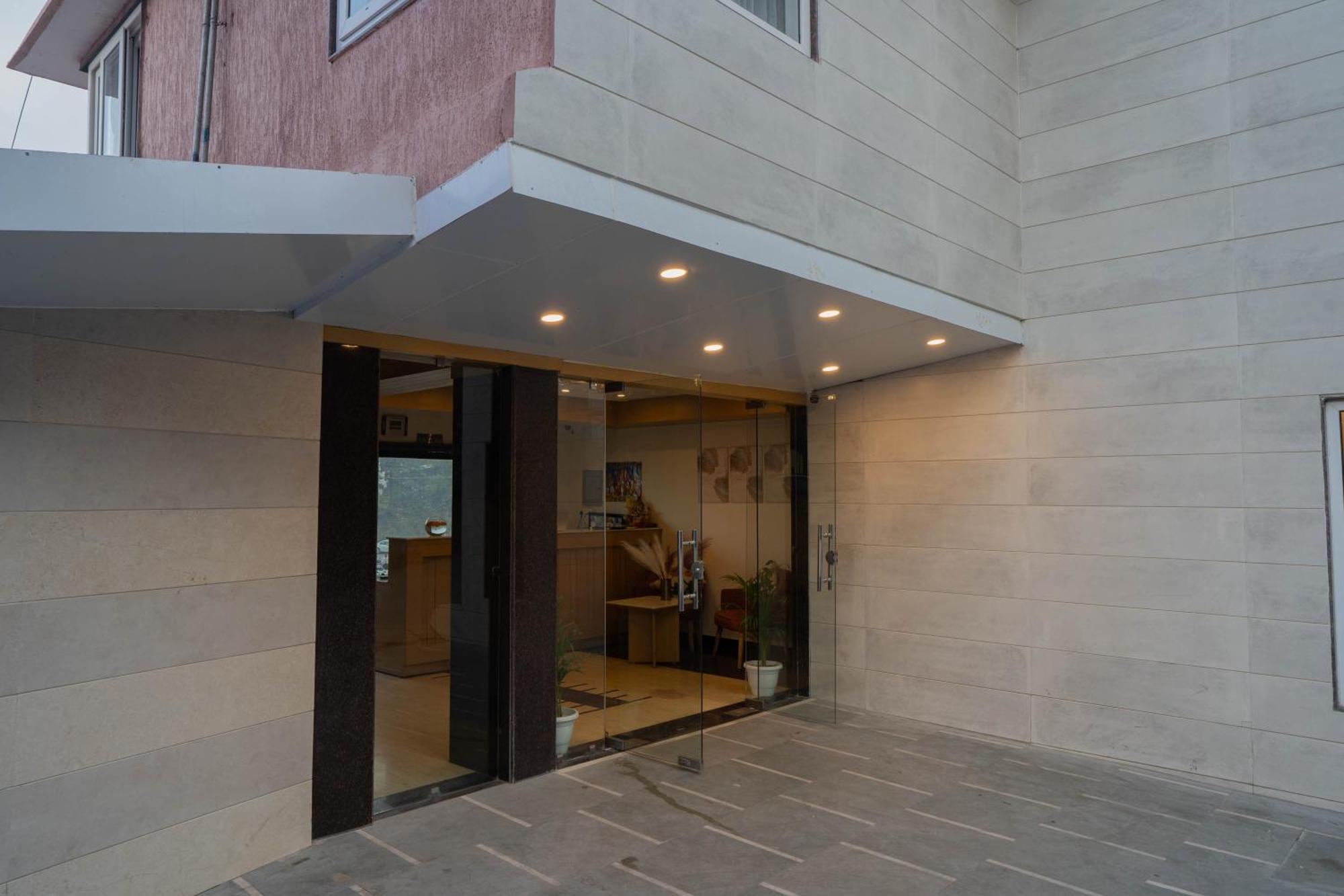 Super Hotel By Perfectstayz Mall Road Mussoorie Luaran gambar