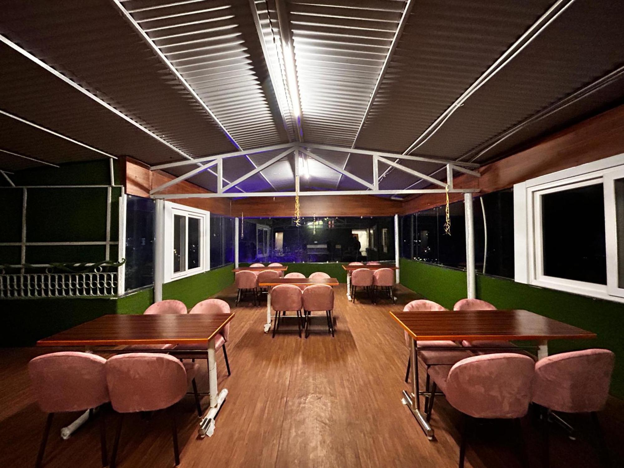 Super Hotel By Perfectstayz Mall Road Mussoorie Luaran gambar